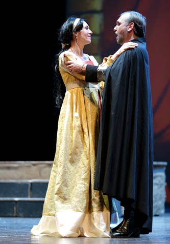 151230_Cesena_01_IlTrovatore_BattistiniVillari 151230_Cesena_01_IlTrovatore_BattistiniVillari