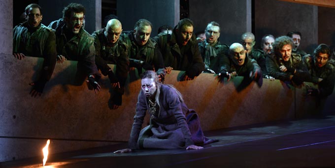 170426_MonteCarlo_05_IlTrovatore_azucena 170426_MonteCarlo_05_IlTrovatore_azucena
