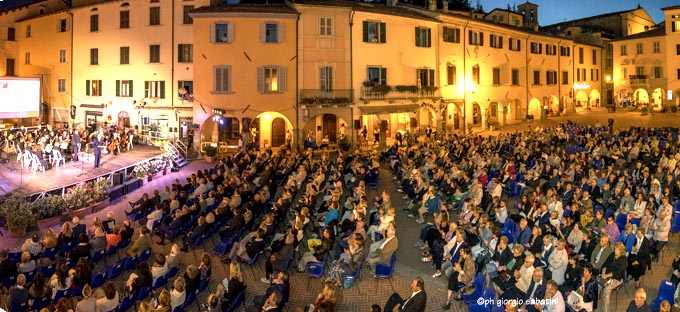 170718_07_RoccaSanCascianoPremioCappelli_Panoramica_phGiorgioSabatini 170718_07_RoccaSanCascianoPremioCappelli_Panoramica_phGiorgioSabatini
