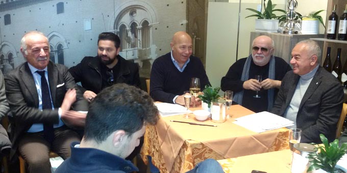 171114_Fe_01_GruppoDei10_facebook 171114_Fe_01_GruppoDei10_facebook