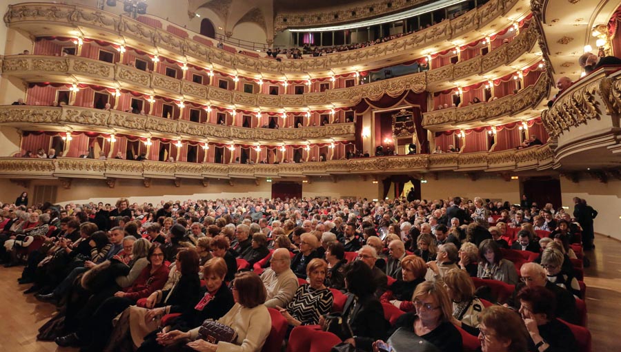 180305_Vr_05_ManonLescaut_Filarmonico_FotoEnnevi 180305_Vr_05_ManonLescaut_Filarmonico_FotoEnnevi