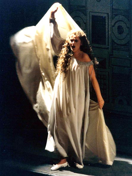 190215_Vr_05_AlessandraRossi_DonGiovanniDonnaAnna 190215_Vr_05_AlessandraRossi_DonGiovanniDonnaAnna