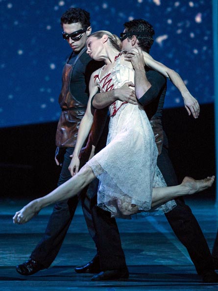 190602_Fe_02_Danza2019-2020_GalaPreljocaj_phYasukoKageyama 190602_Fe_02_Danza2019-2020_GalaPreljocaj_phYasukoKageyama
