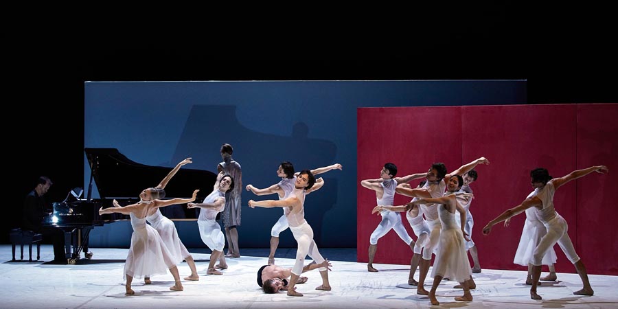 190708_Ra_01_HamburgBallettBeethovenFragments_facebook_phZaniCasadio 190708_Ra_01_HamburgBallettBeethovenFragments_facebook_phZaniCasadio
