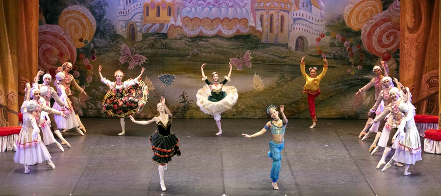 20220109_Fe_06_LoSchiaccianoci_DanzeCaratteristiche_phMarcoCaselliNirmal 20220109_Fe_06_LoSchiaccianoci_DanzeCaratteristiche_phMarcoCaselliNirmal