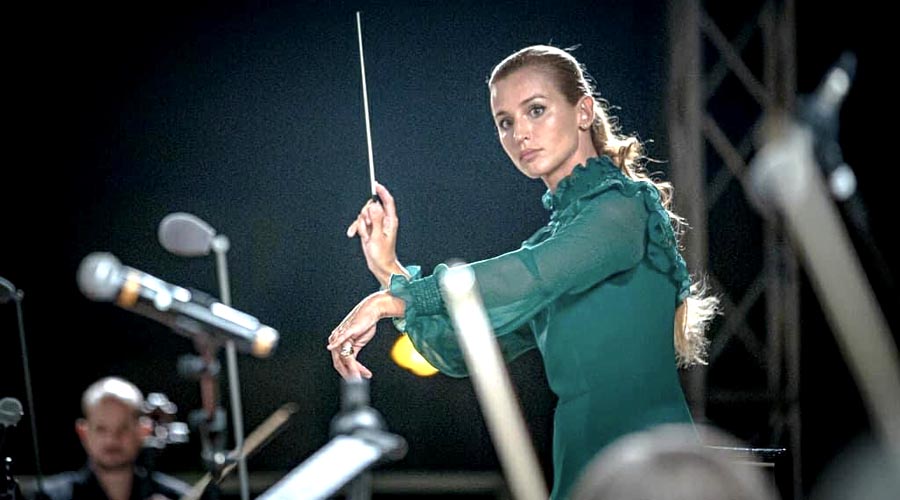 20230712_Parliamone_02_BeatriceVenezi-FareELasciarFare_facebook_AthosTromboni 20230712_Parliamone_02_BeatriceVenezi-FareELasciarFare_facebook_AthosTromboni