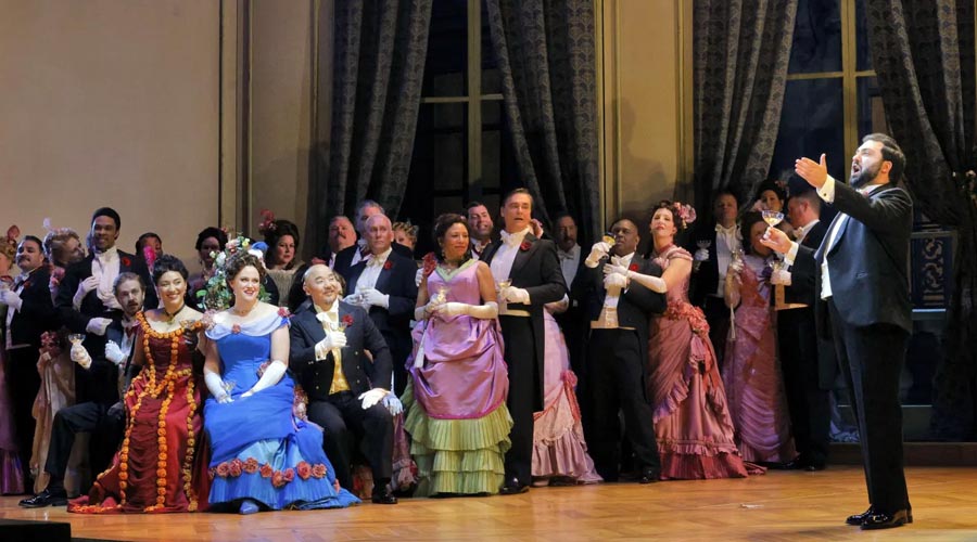 20240428_LosAngeles_01_LaTraviata_facebook_phCoryWeaver 20240428_LosAngeles_01_LaTraviata_facebook_phCoryWeaver