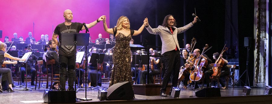 20240701_Fe_04_BarcelonaOperaRock_saluti_phMarcoCaselliNirmal 20240701_Fe_04_BarcelonaOperaRock_saluti_phMarcoCaselliNirmal