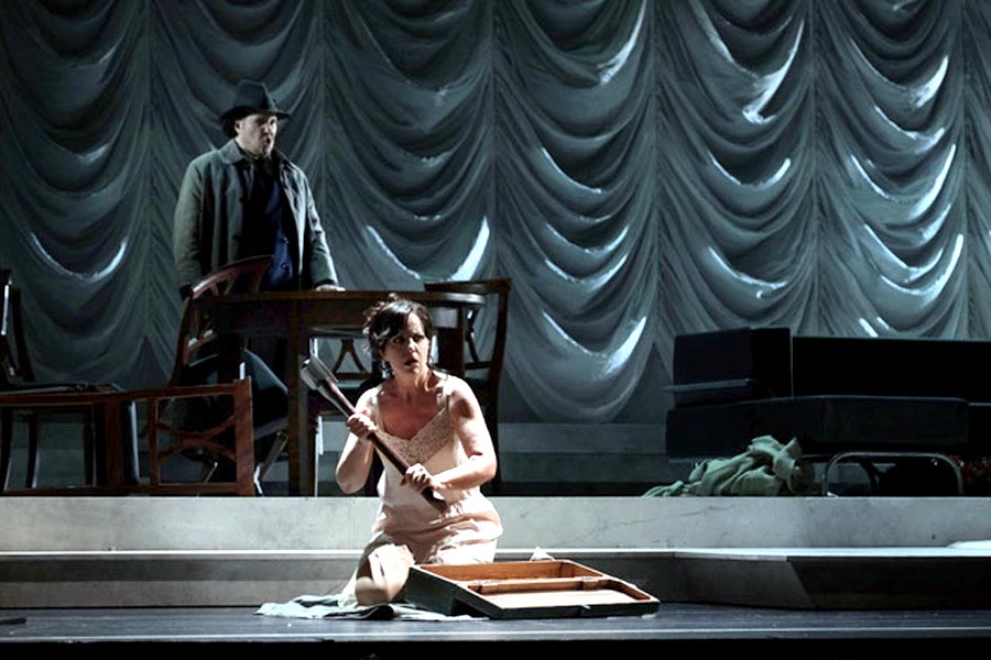 20250323_Vr_09_Elektra_scena_900x600_Facebook_phEnneviFoto 20250323_Vr_09_Elektra_scena_900x600_Facebook_phEnneviFoto