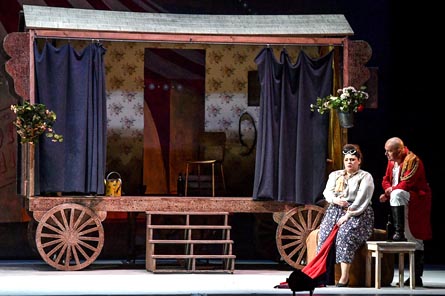 20250501_Li_04_Fastaff_Scena_445x296_phAndreaTrifilettiTeamBizzi