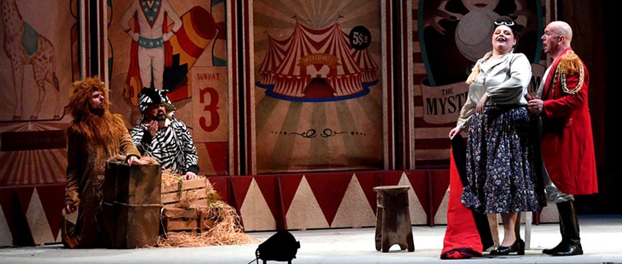 20250501_Li_05_Fastaff_Scena_900x383_phAndreaTrifilettiTeamBizzi