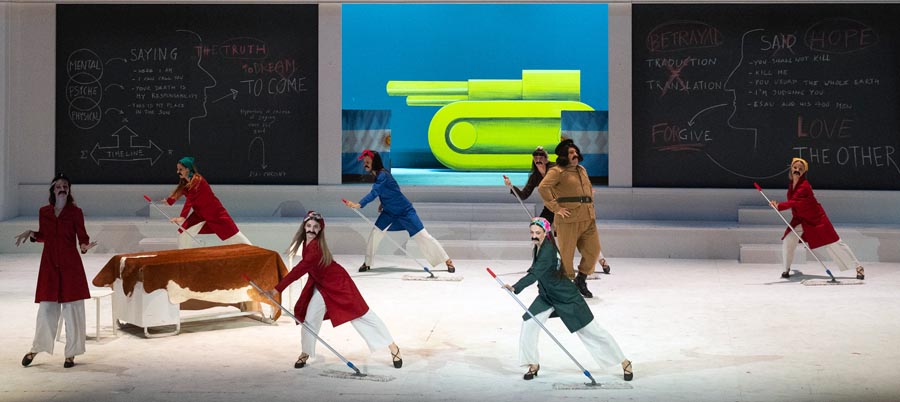 20250614_Ts_09_Candide_Scena_900x400_phFabioParenzan